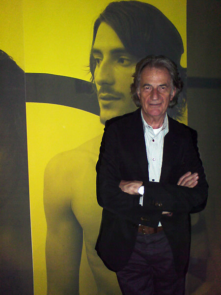 Paul Smith Man spring/summer 2009 -  The presentation of the photographs for the new scent Paul Smith Man at the Gallery Visconti in Paris; interview with the designer Paul Smith.